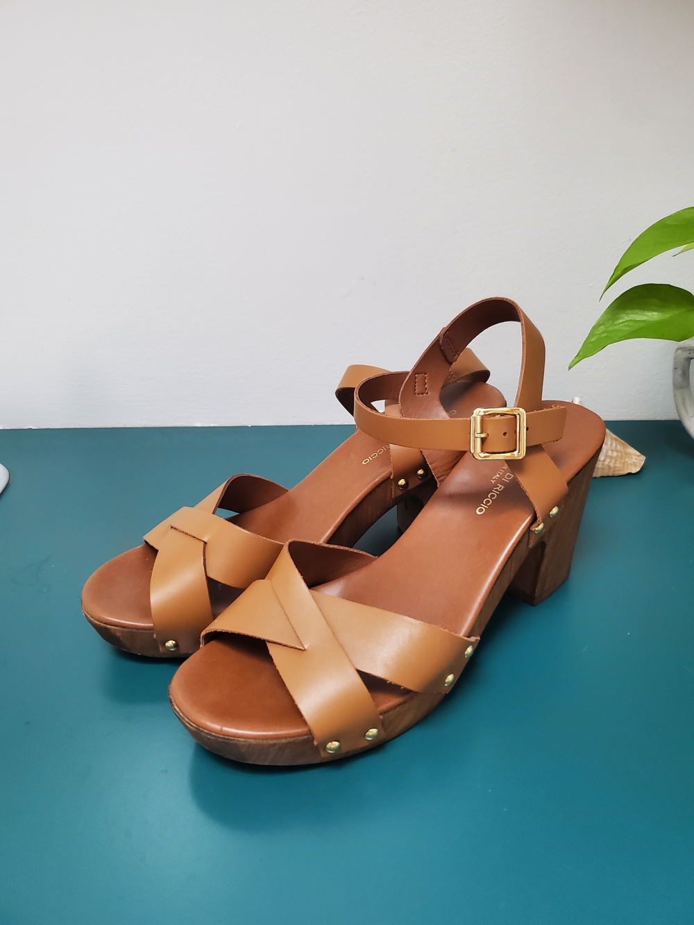 Tan Leather Platform Sandals with Buckle Strap
